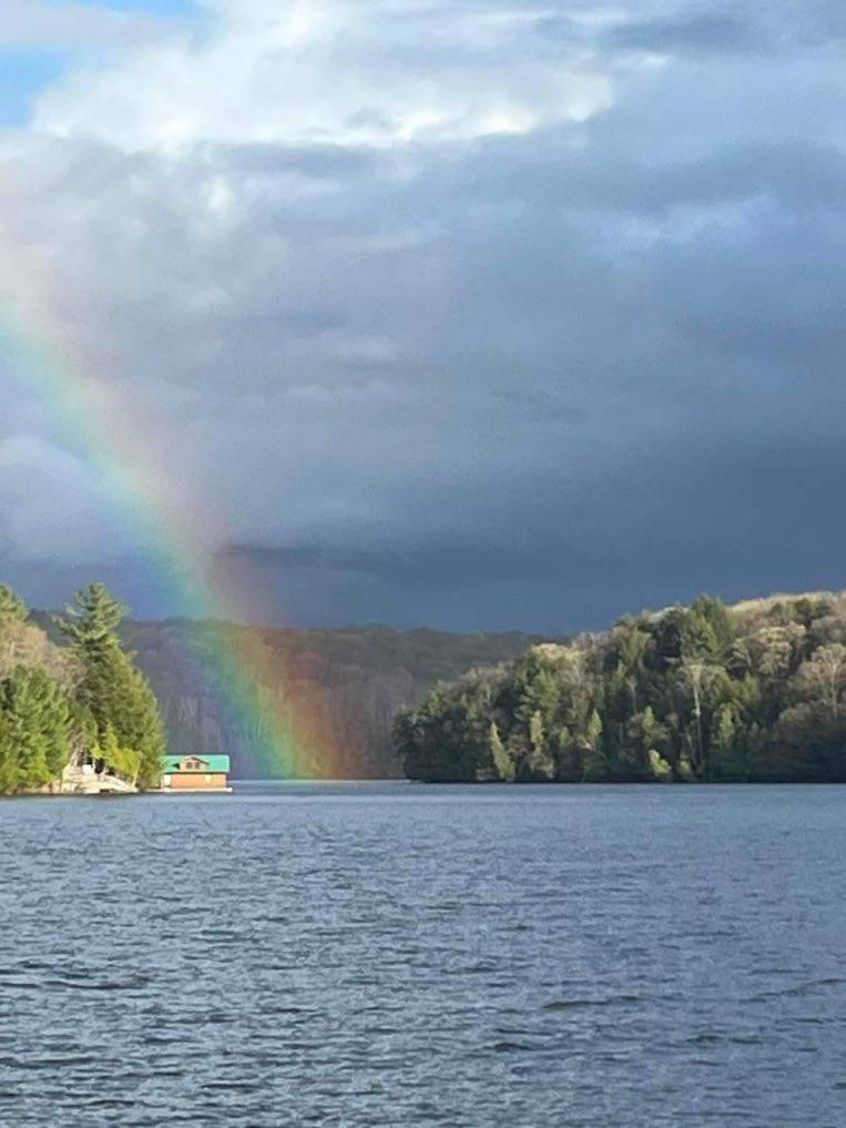 Готель Muskoka Escape Порт-Карлінг Екстер'єр фото